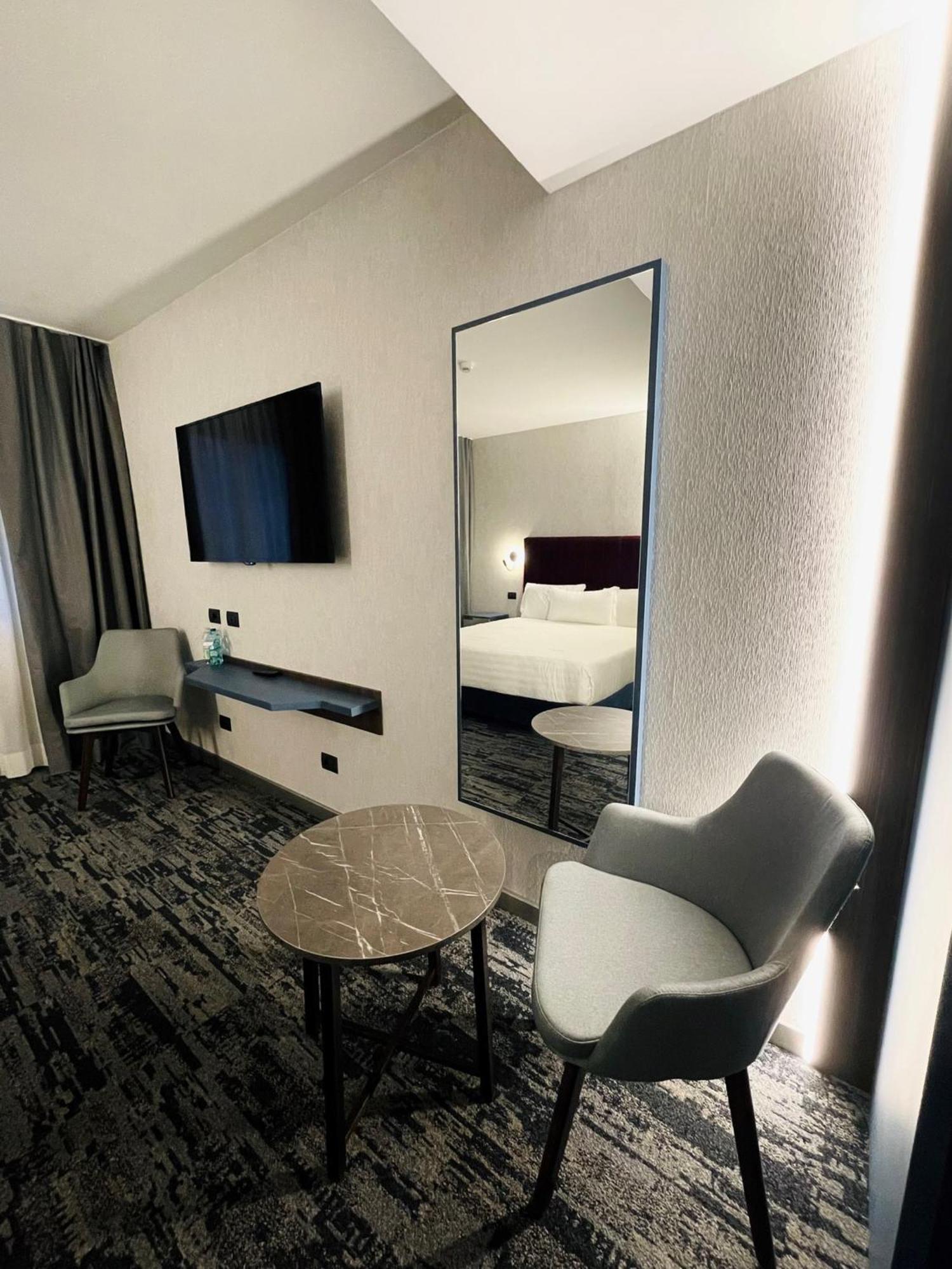 Superior Double Room,1601677652:JPEG