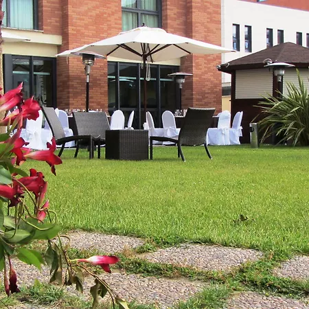 Mercure Leonardo Da Vinci Rome Airport-2